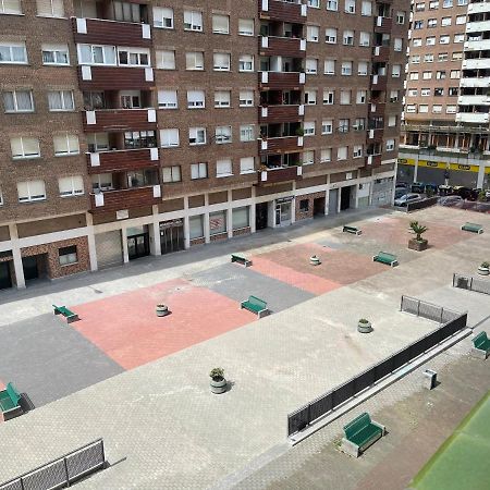 Habitacion Con Bano Privado Bilbao Bagian luar foto